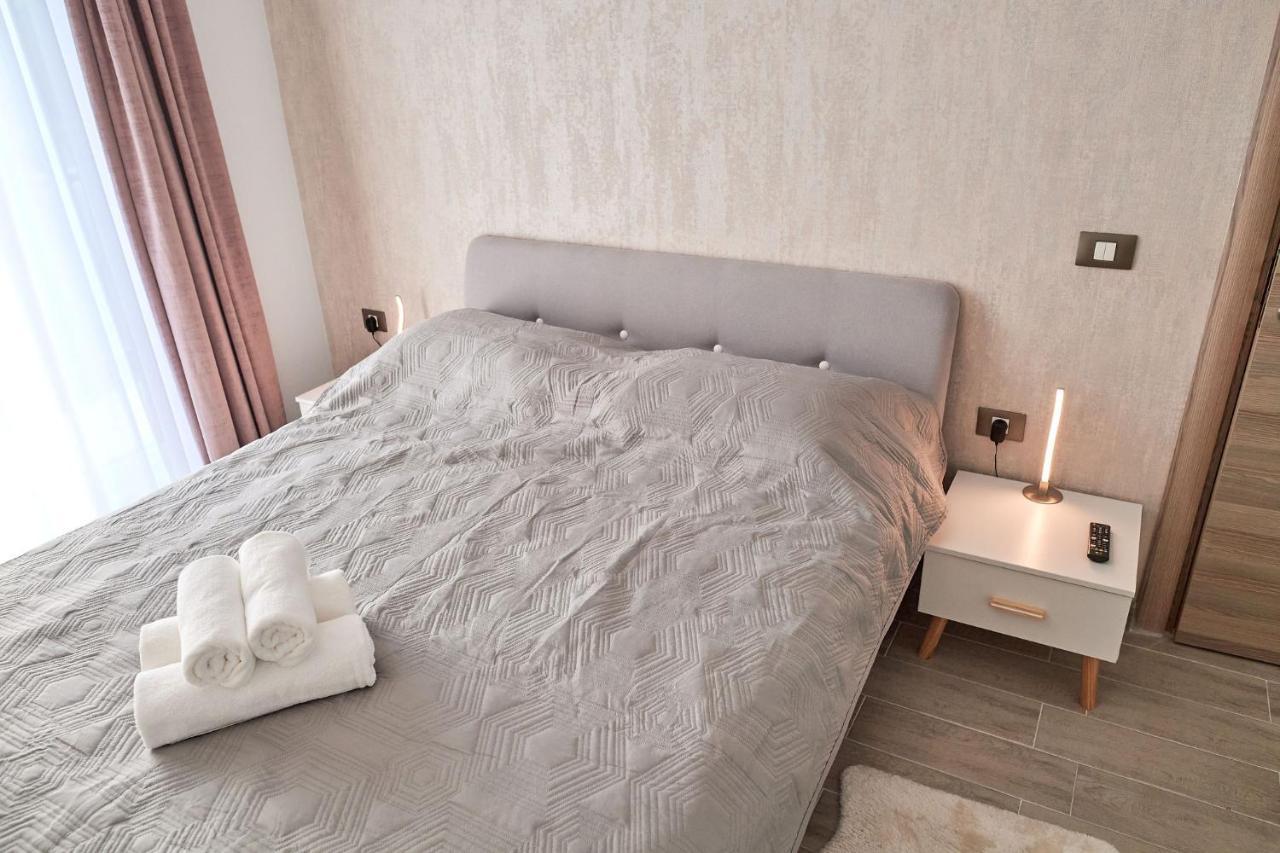 Blu Sea View - Pools Mamaia